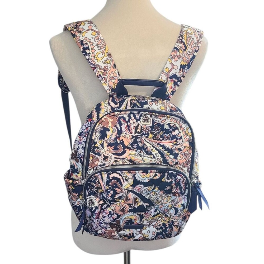 Vera Bradley Small Backpack Colorful Versatile Travel School Work Everyday Boho